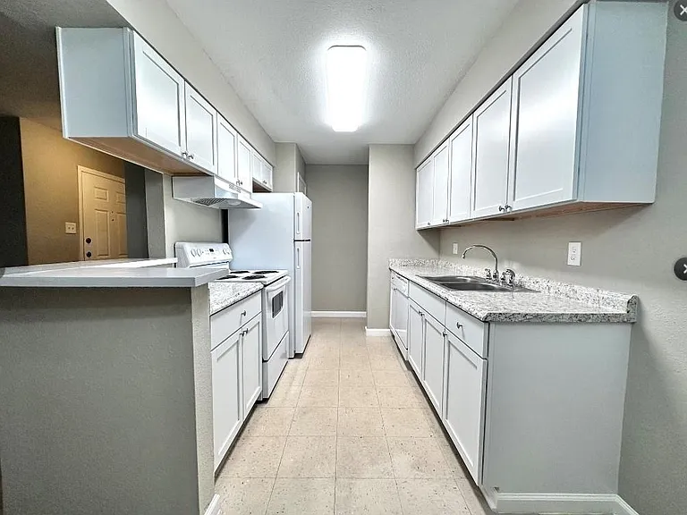 2200 Cypress Landing Dr #F7 — Photo 7
