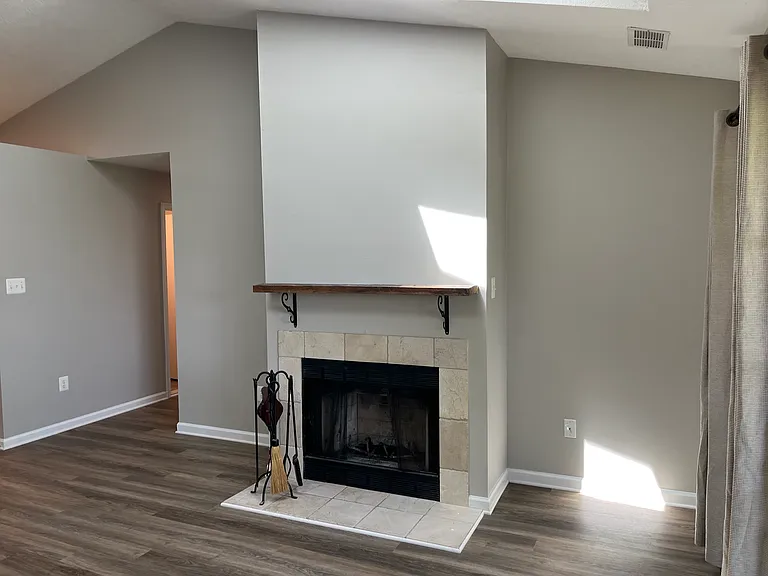 114 Timberlake Ter #9 — Photo 5