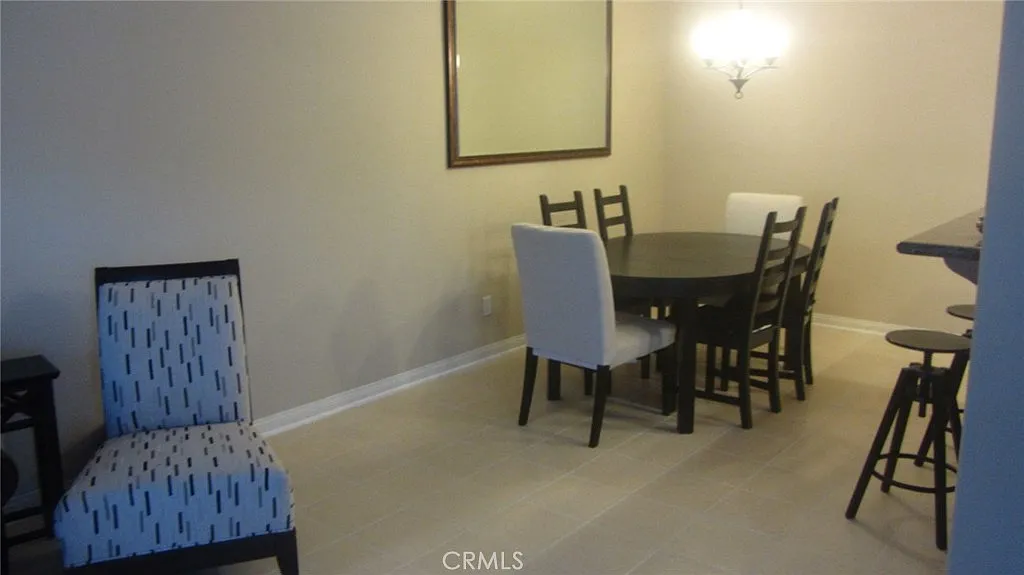 3 bed, 2.5 bath, 1600 sqft, $3,500 — Photo 4
