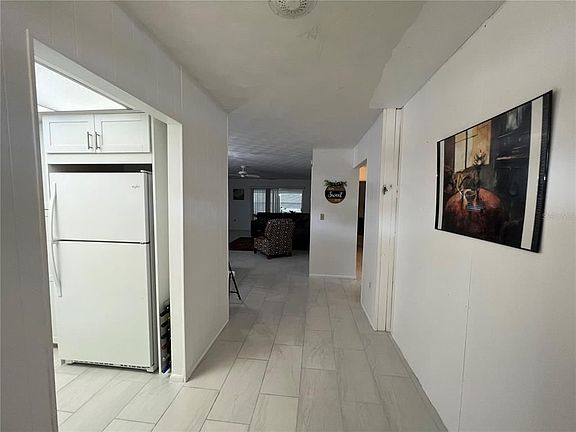 4th image of 1701 Bal Harbour Dr #1