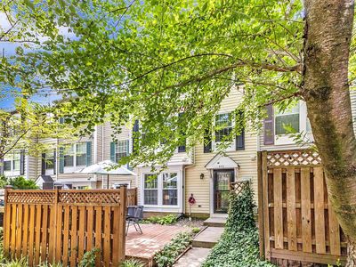 446 Palmspring Dr, Gaithersburg, MD, 20878