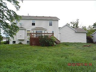 5th image of 221 W Park St