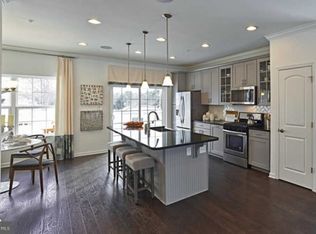 14 Iron Gate Rd, Sicklerville, NJ 08081