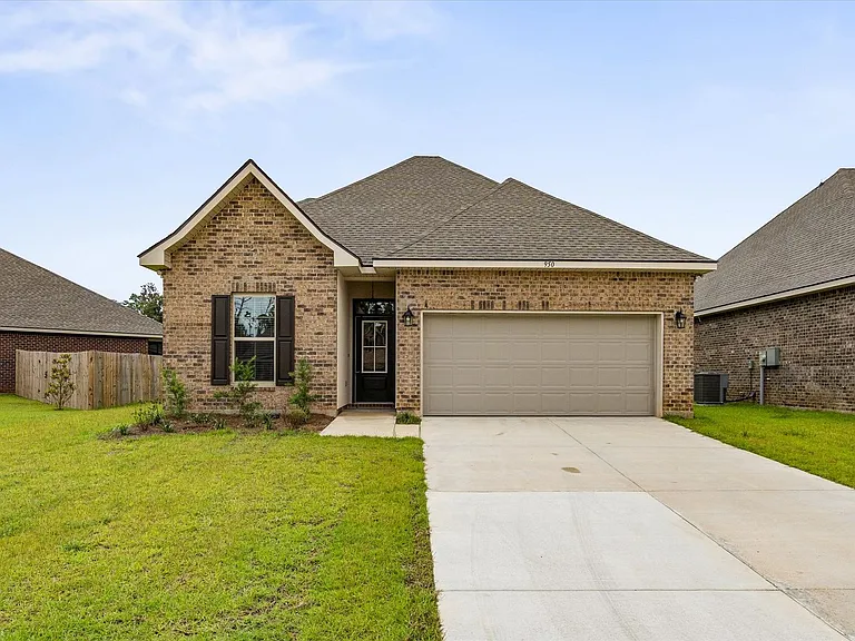950 Gibson Ct — Photo 1