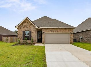 950 Gibson Ct, Foley, AL 36535