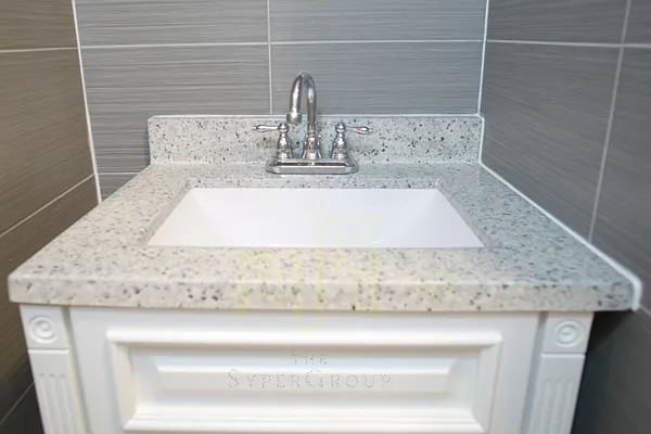 Rented by The Syper Group | media 4