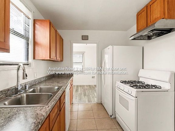 5th image of 8428 Dowling St