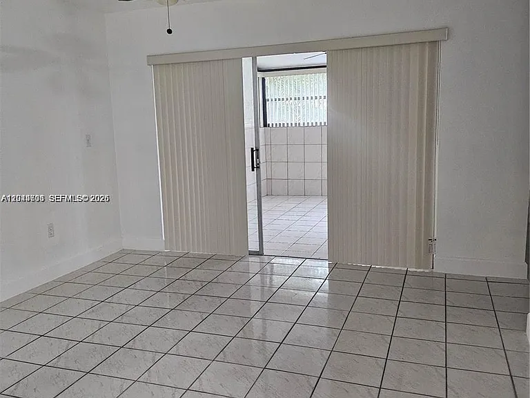 10641 SW 108th Ave #1H — Photo 3