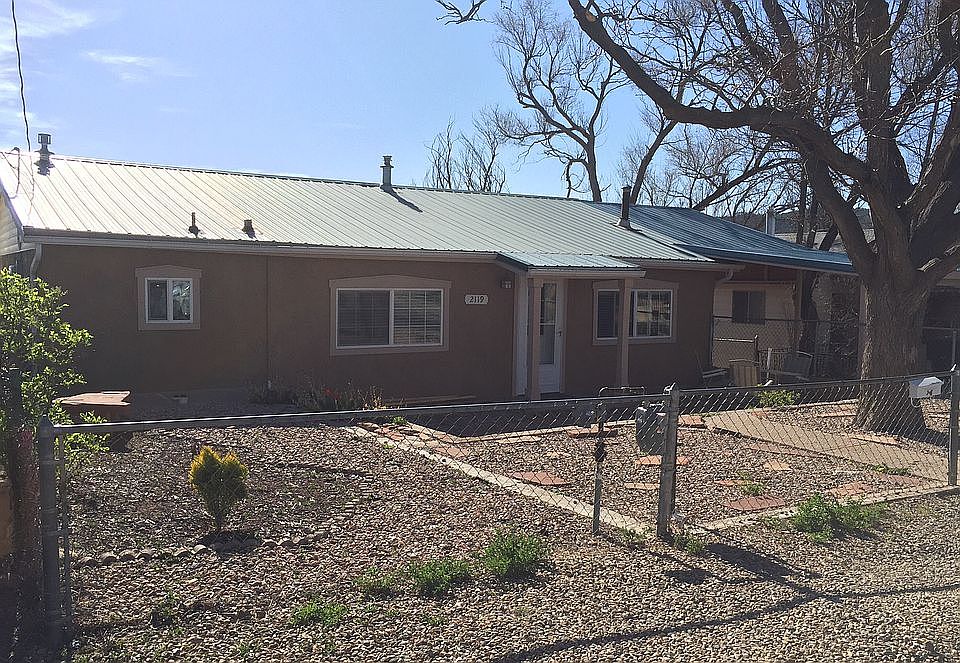 1st image of 2119 Montezuma Ave