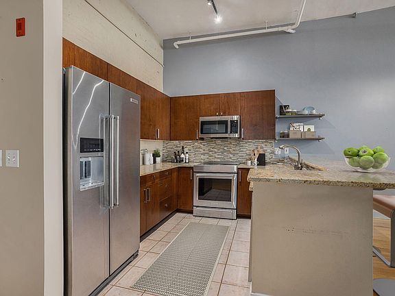 4th image of 600 Broadway Ave NW APT 107