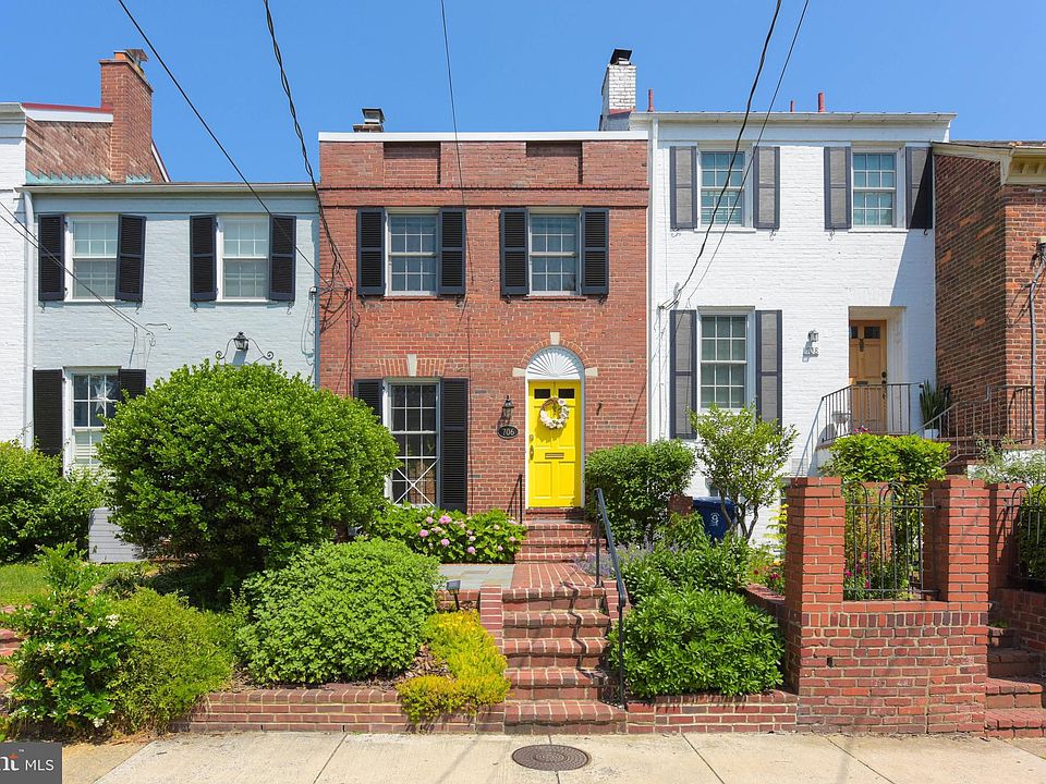 1st image of 706 S Royal St
