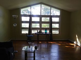 6 Howard St, New Paltz, NY 12561