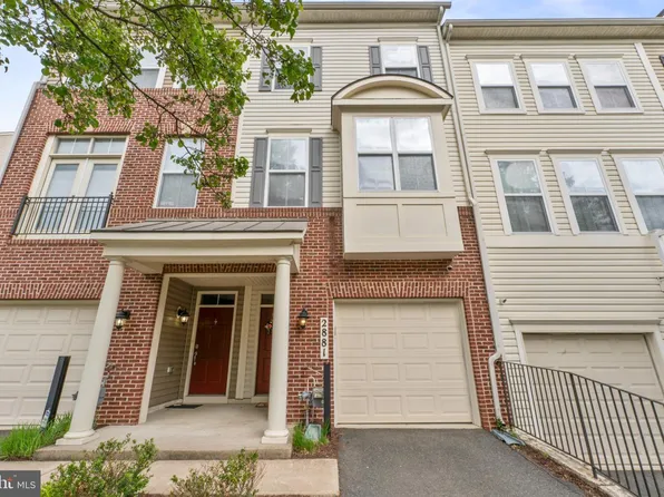 2881 Chinkapin Oak Ln #236, Woodbridge, VA 22191