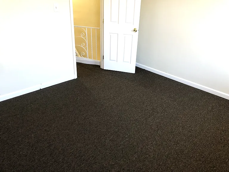 1323 N Allison St — Photo 20