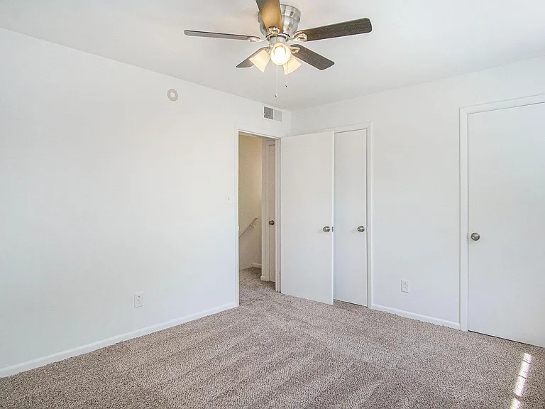 3267 Warringwood Dr — Photo 23