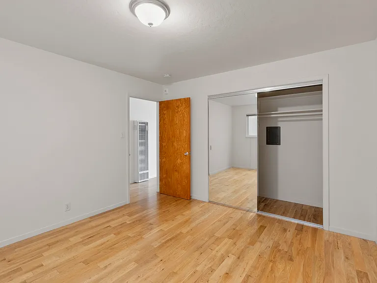 4444 Balboa St #207 — Photo 7