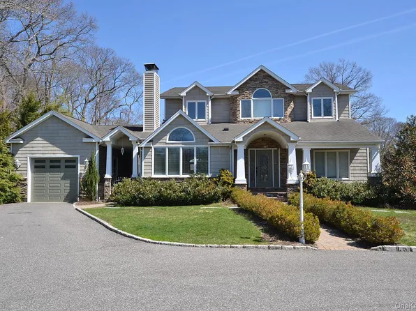 85 Virginia Avenue, Ronkonkoma, NY 11779