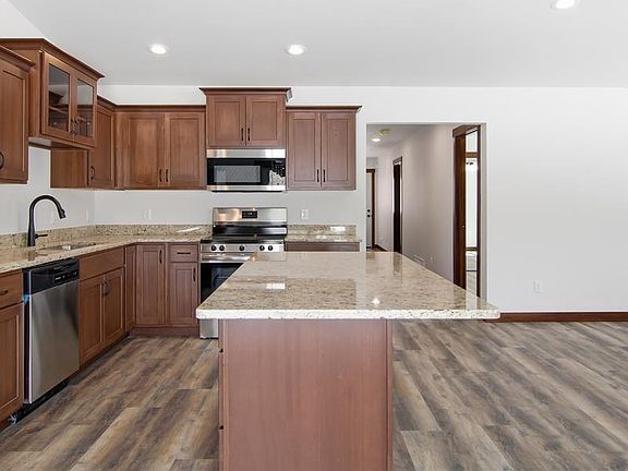 5th image of 1806 Dorret Road