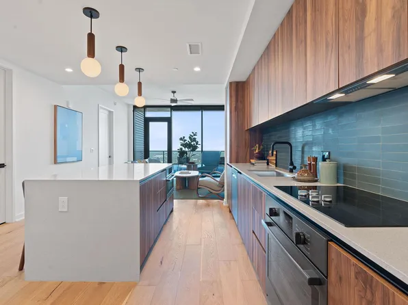 84 East Ave #1710, Austin, TX 78701