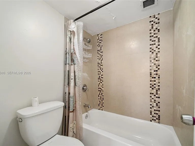 16740 NE 9th Ave #609 — Photo 9