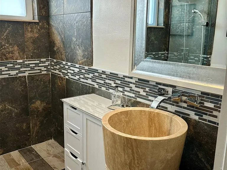 4070 NE 26th Ave — Photo 26