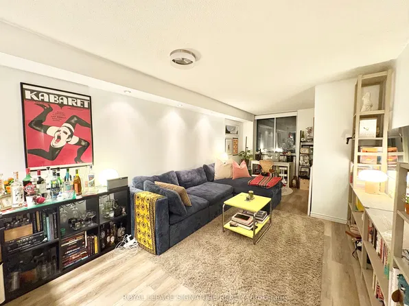801 King St W #1103, Toronto, ON M5V 3C9