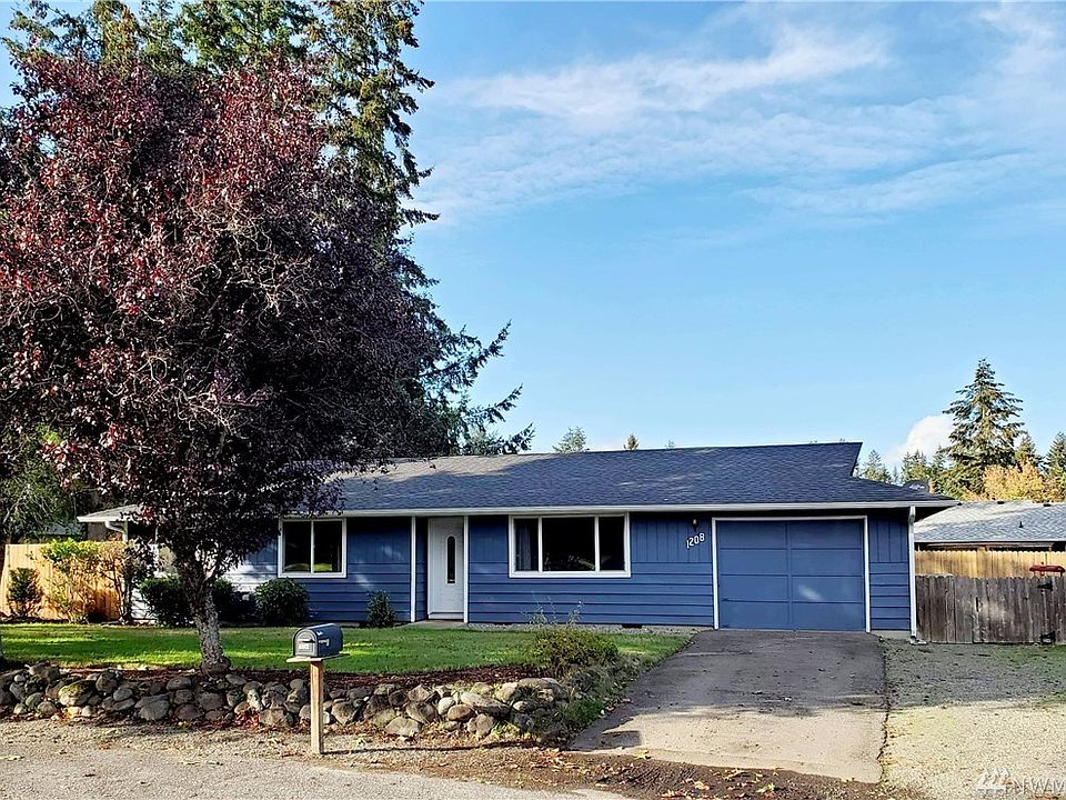 1st image of 1208 Crystal Ct NW
