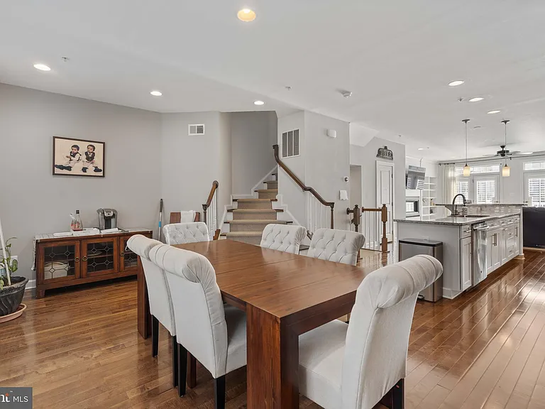 412 Blue Flax Pl — Photo 6