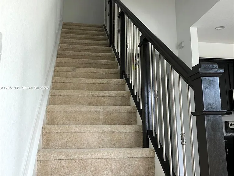 11566 SW 13th Ln — Photo 11