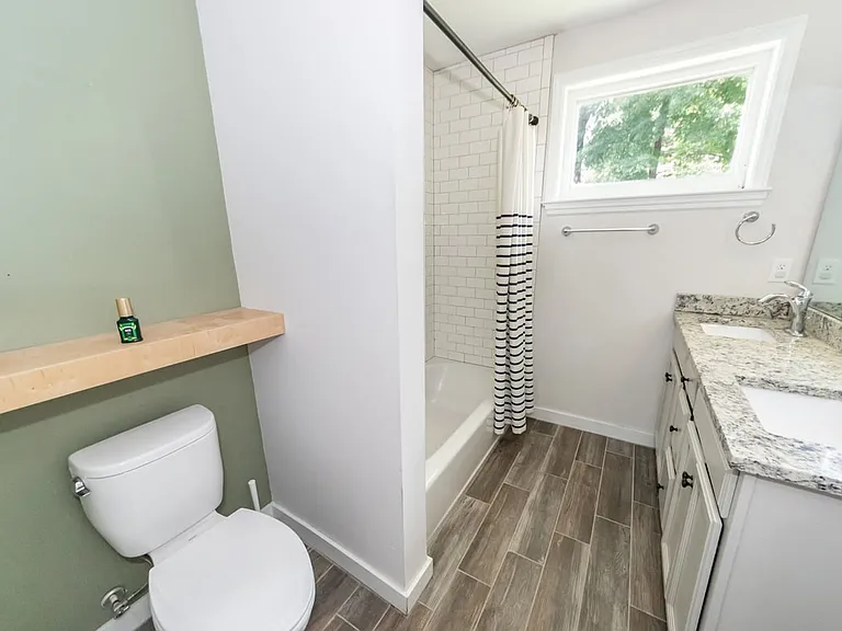 343 Cessna Ave — Photo 60