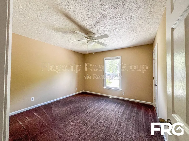 206 Lindbeth Dr #A — Photo 9