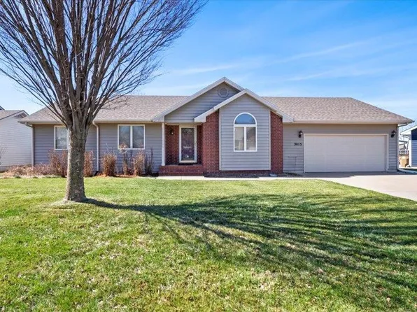 3015 Wildwood Way, Newton, KS 67117