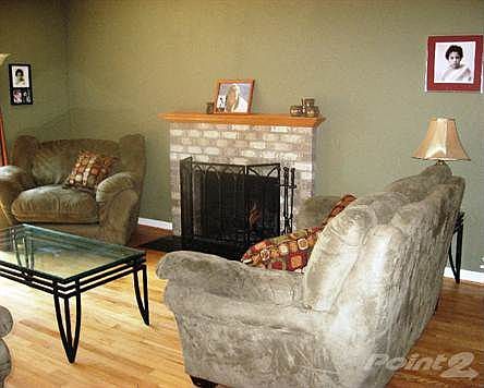Living room 1