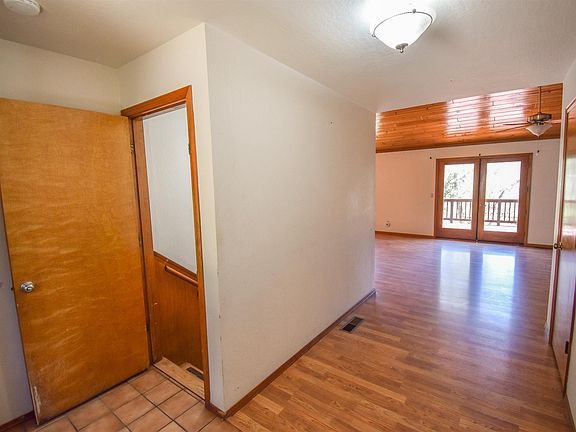 4th image of 21515 Bellview Creek Rd