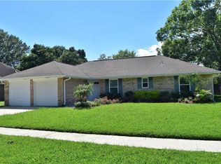 2113 Champion Dr, La Place, LA 70068