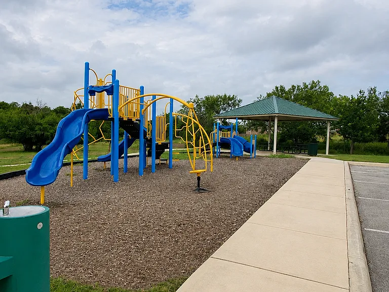 6050 Lakefront St — Photo 8