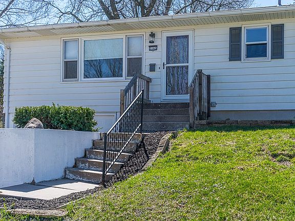 5th image of 2165 Country Club Dr