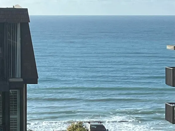 424 Stratford Ct Unit A25, Del Mar, CA 92014