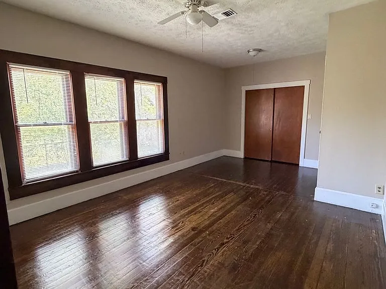 126 Wortham Dr — Photo 14