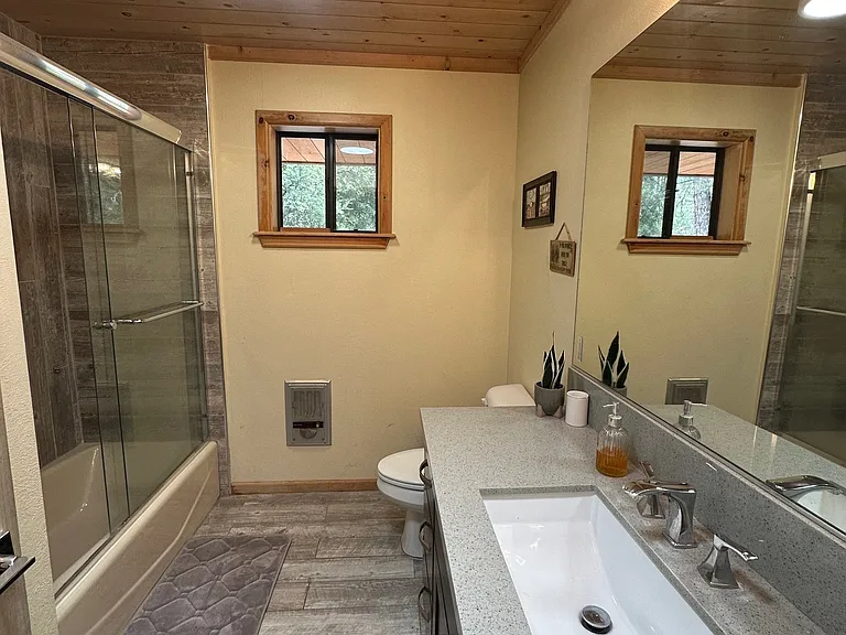2239 Bernina Dr — Photo 7