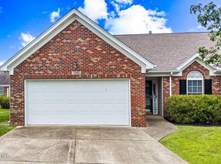 12562 Spring Falls Ct, Louisville, KY 40229