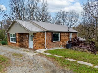 609 State Highway 1651, Whitley City, KY