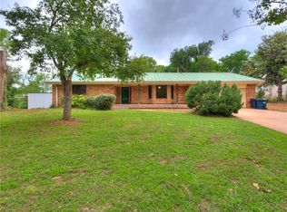 611 N 6th St, Purcell, OK 73080