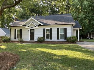 6135 Sunbridge Ct, Charlotte, NC 28269