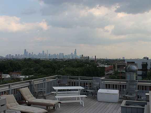 Rooftop deck