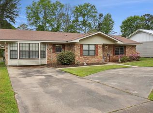 108 Oglesbee Rd, Silsbee, TX 77656