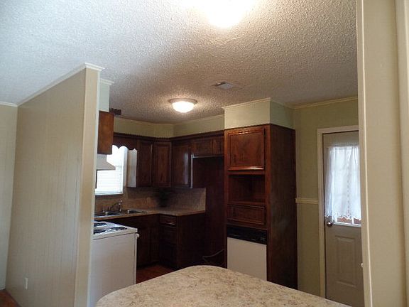 4th image of 2520 California St