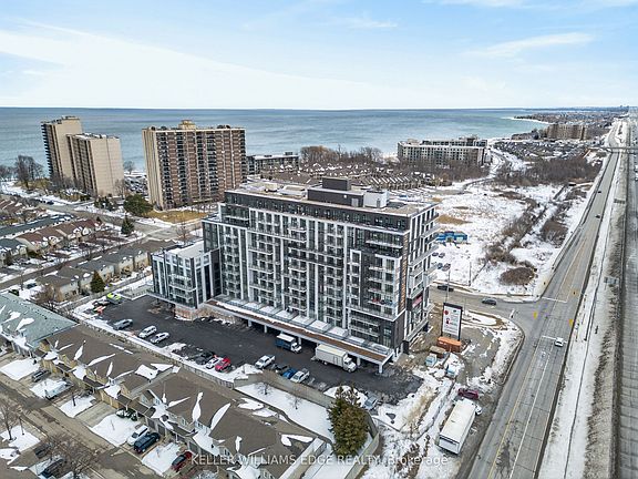 3rd image of 461 Green Rd #919