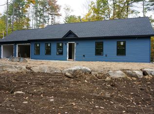 16 Lydia Ln, Norway, ME 04268