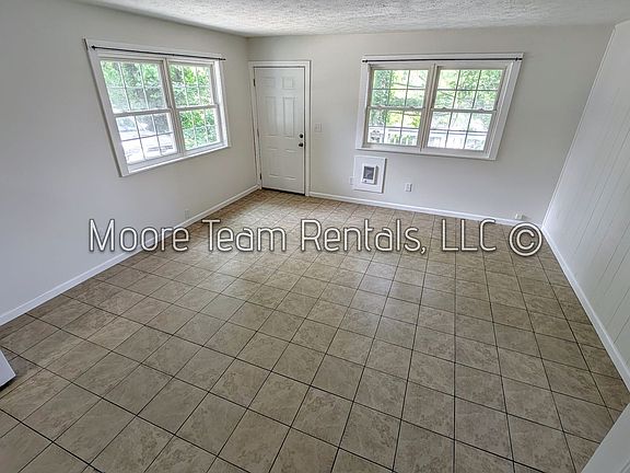3rd image of 500 W Allen St APT 5-B